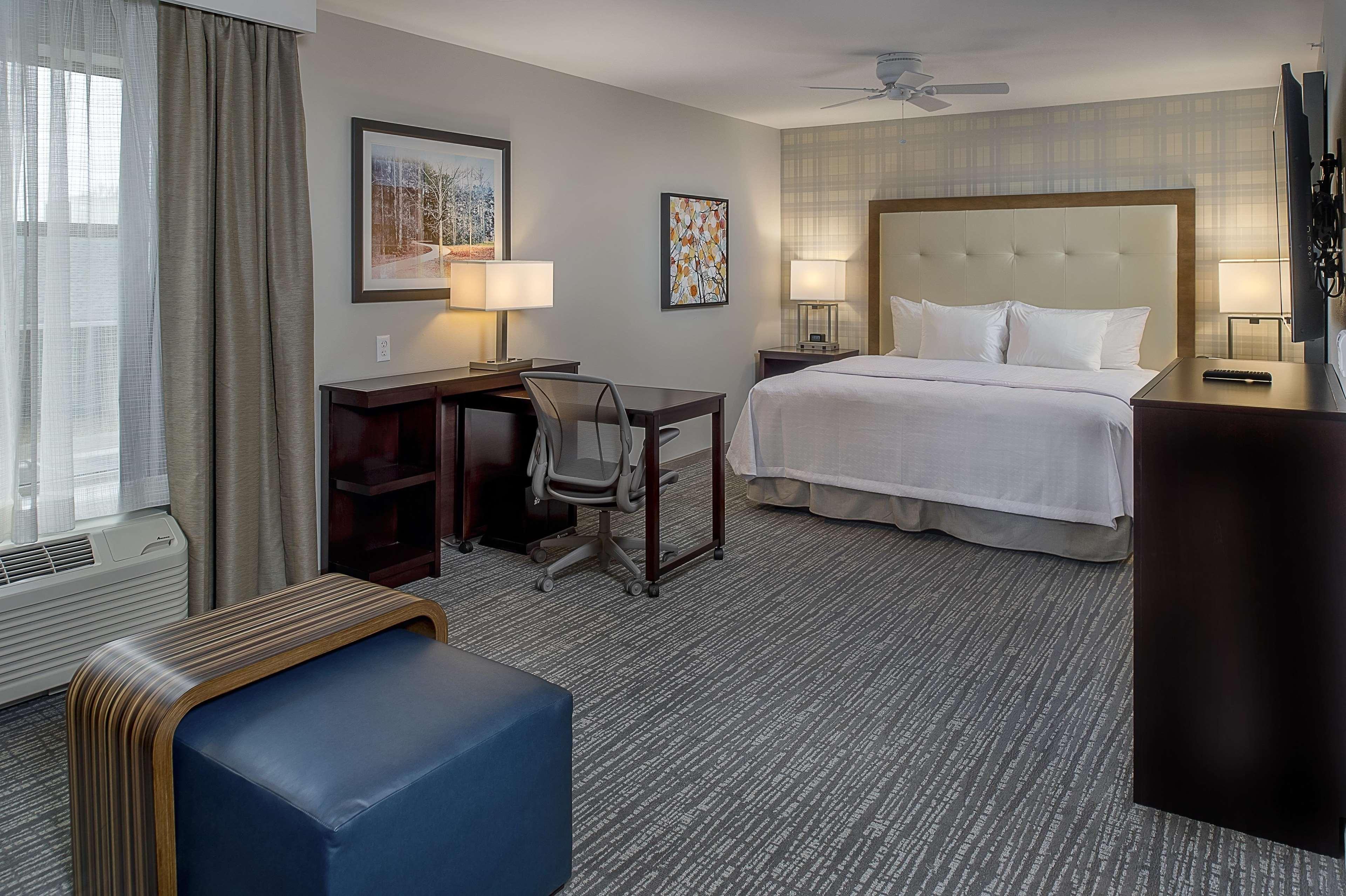 Homewood By Hilton St. Louis Westport 3*