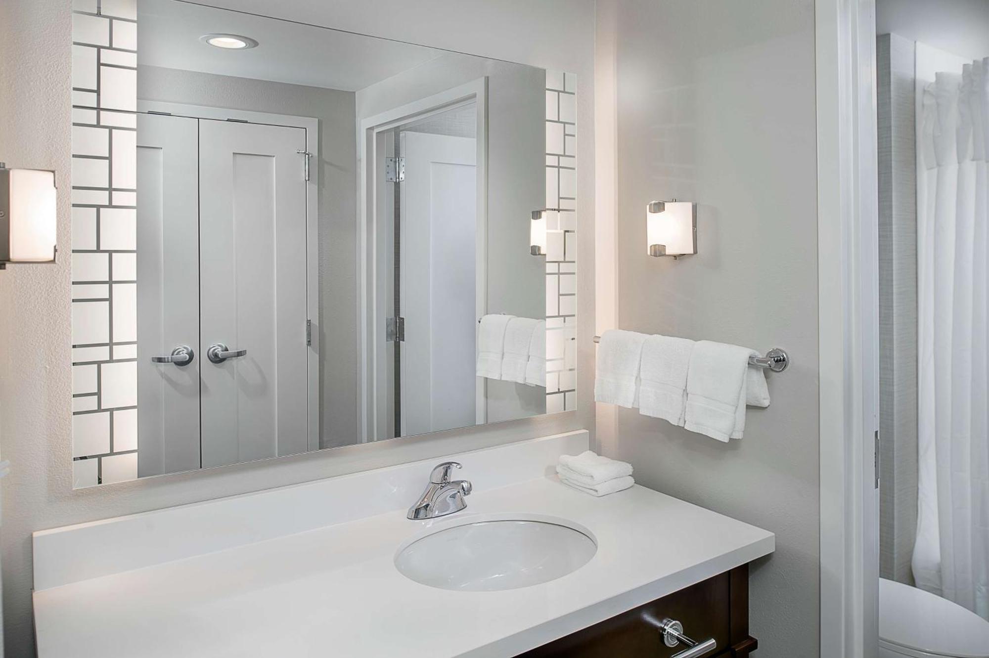 Homewood By Hilton St. Louis Westport Hotel Maryland Heights