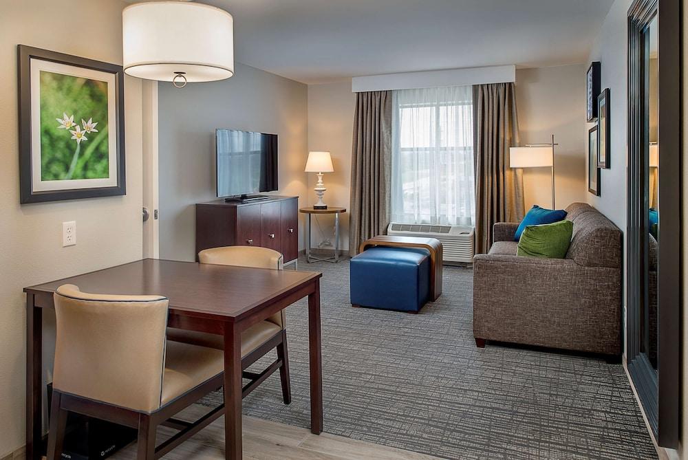 Homewood By Hilton St. Louis Westport 3*