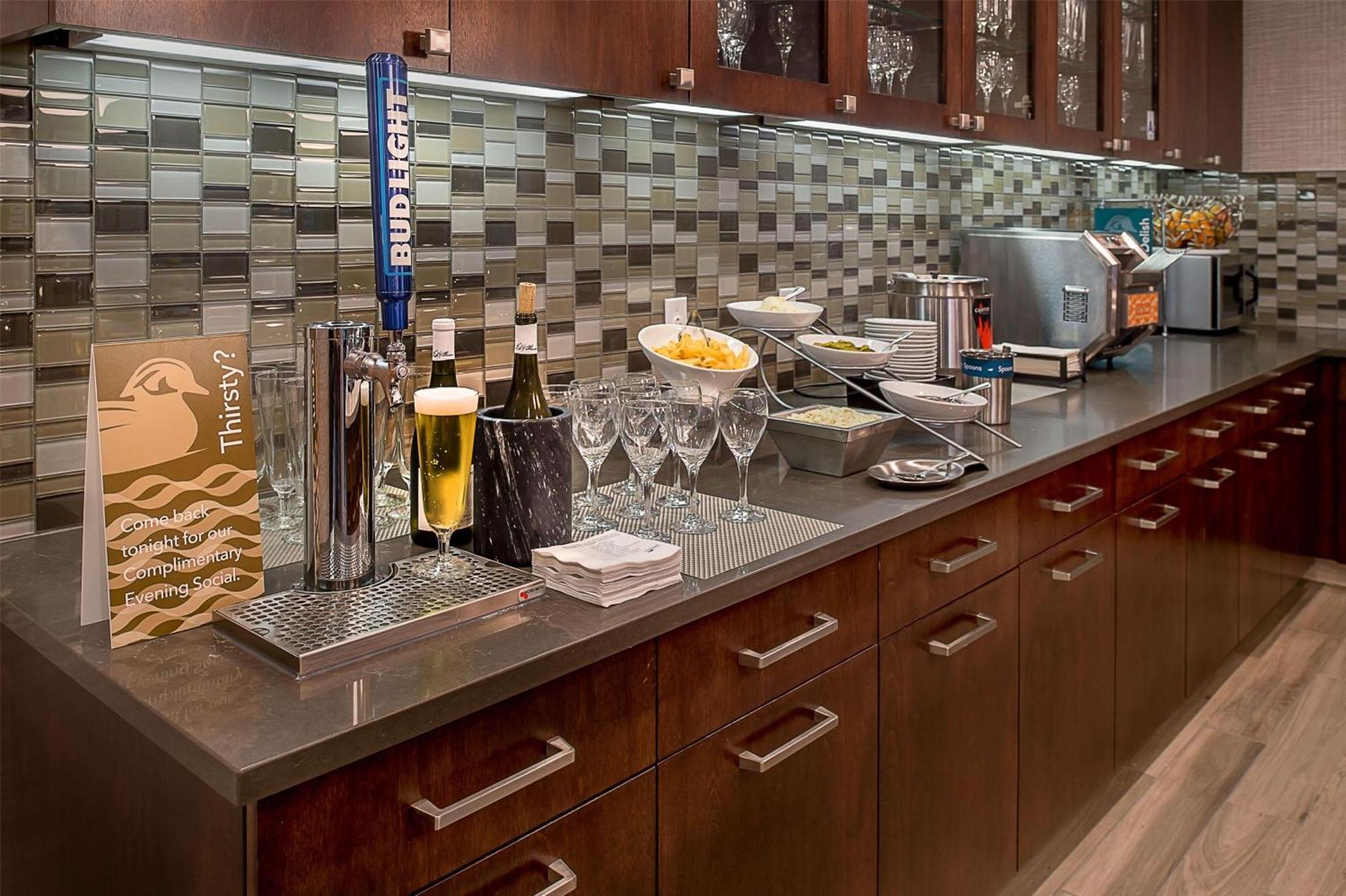 Hotel Homewood By Hilton St. Louis Westport 3*